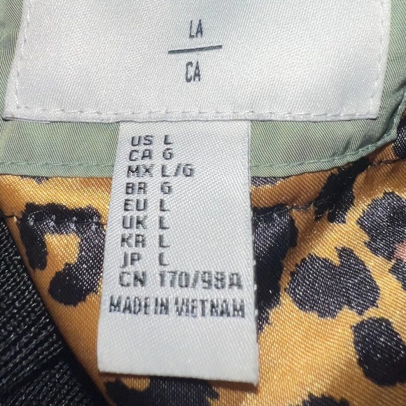 Army green leopard lined bomber jacket/coat Large​ - Picture 10 of 10